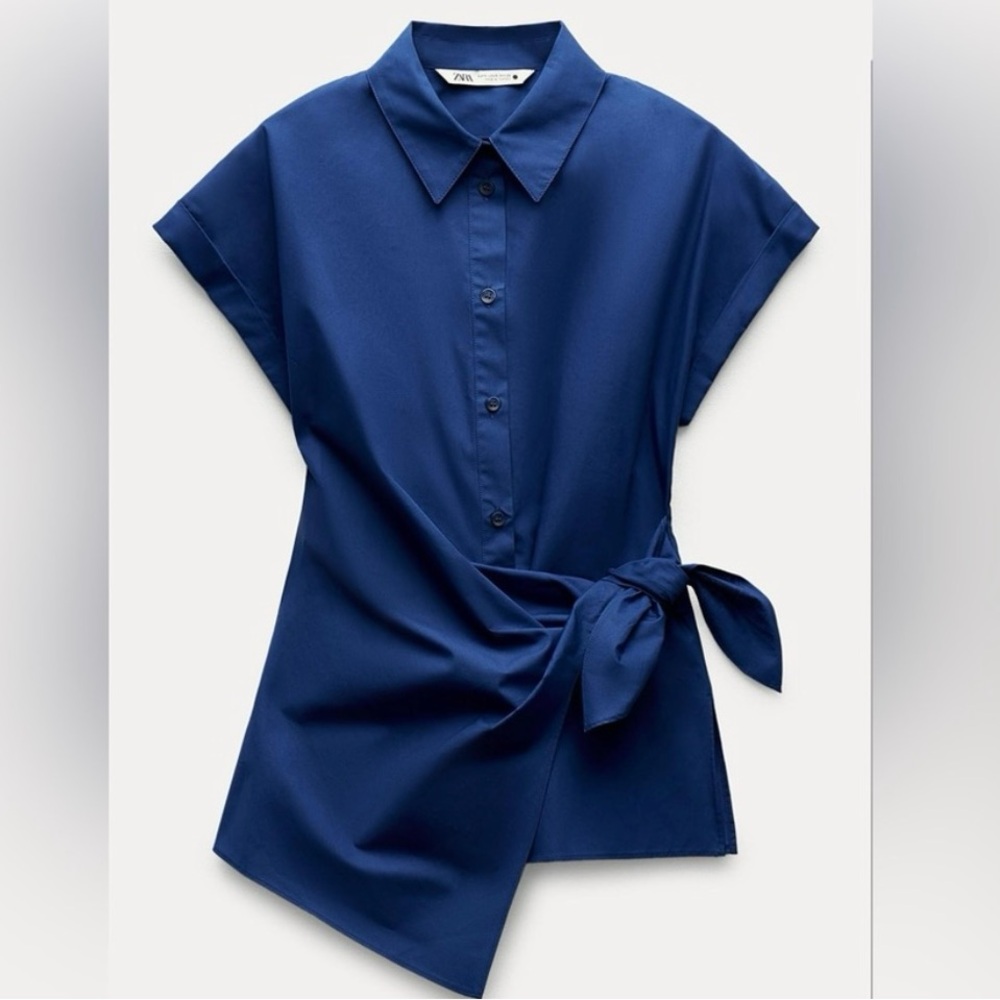 Zara Women's Blue Button-Down Shirt